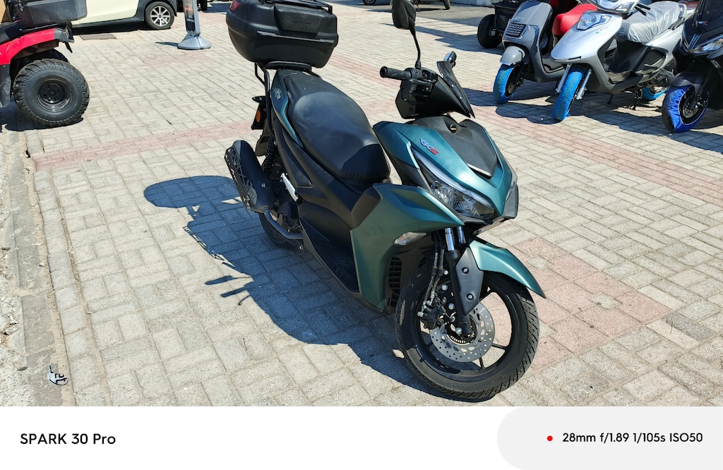 Temiz RKS Arome 125 Maxi Scooter - Kazasız & Düşük Kilometrede - 4