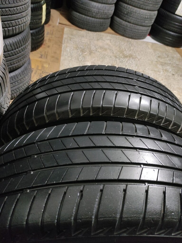 215-65-17 Bridgestone 2 adet yazlık lastik (tarih:2020) - 2
