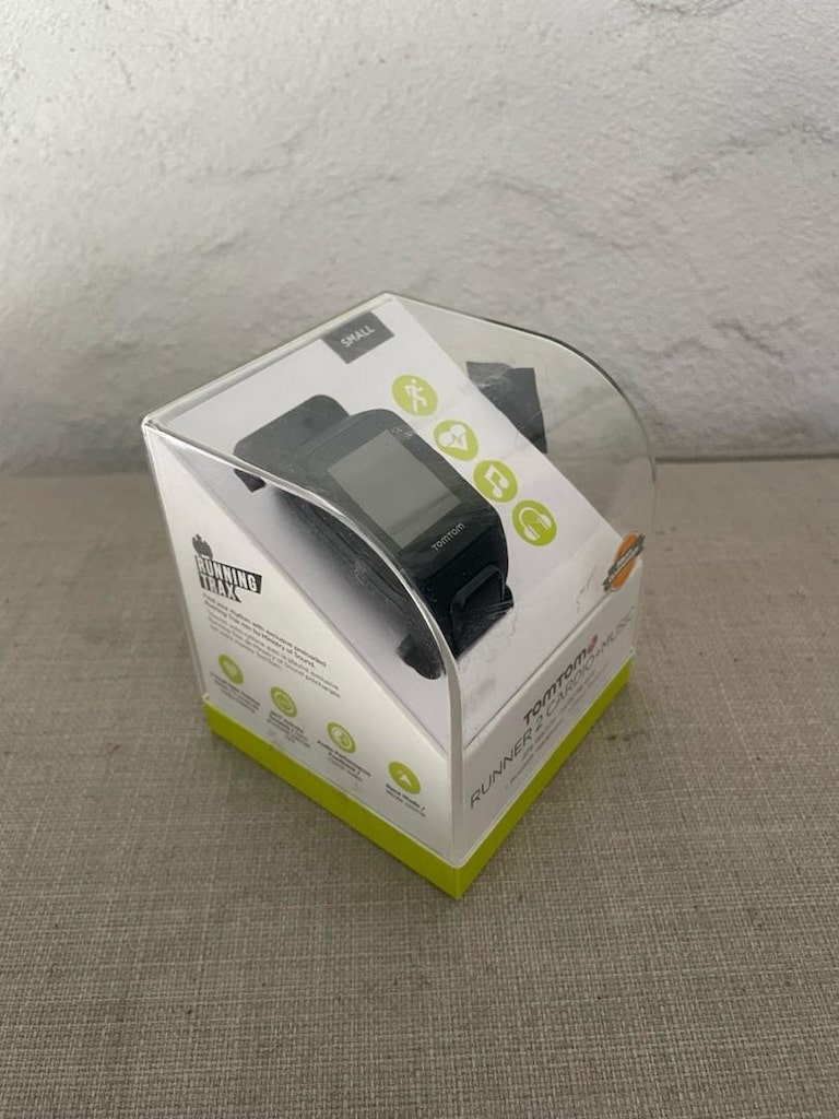 TomTom Runner 2 Cardio + Music GPS Saat + Kulaklık + Şarj – Kutulu