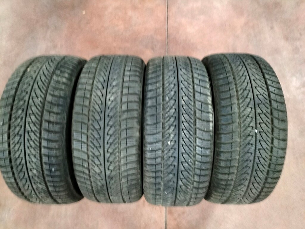 4 âdet çıkna lastikler 225/45 R17 sıfır gibi lastikler - 4