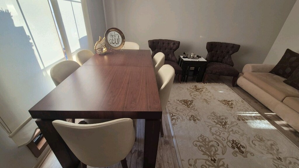 Titiz ve temiz kullanılmış yeni gibi 3+2+1+1 ve masa sandalye takımı - 4