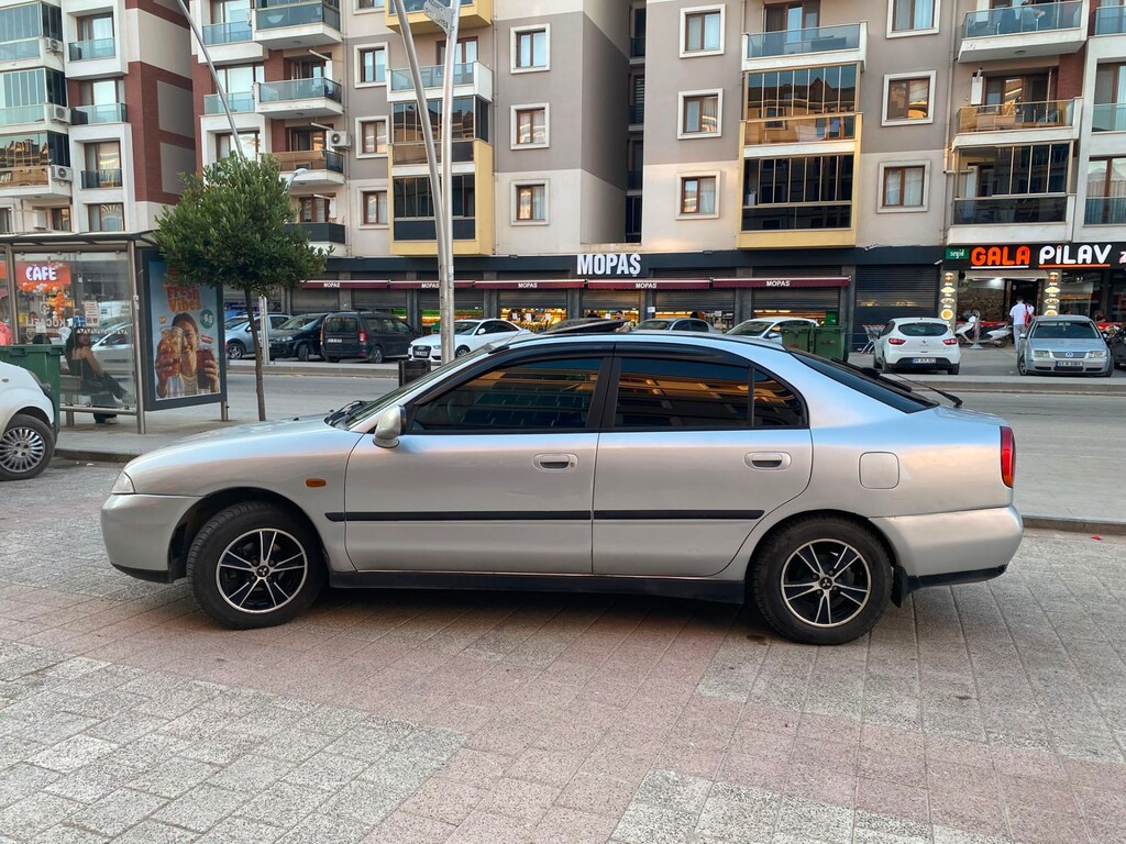 Mitsubishi Carisma 1.6 GLX - LPG'li - 265bin km - 4