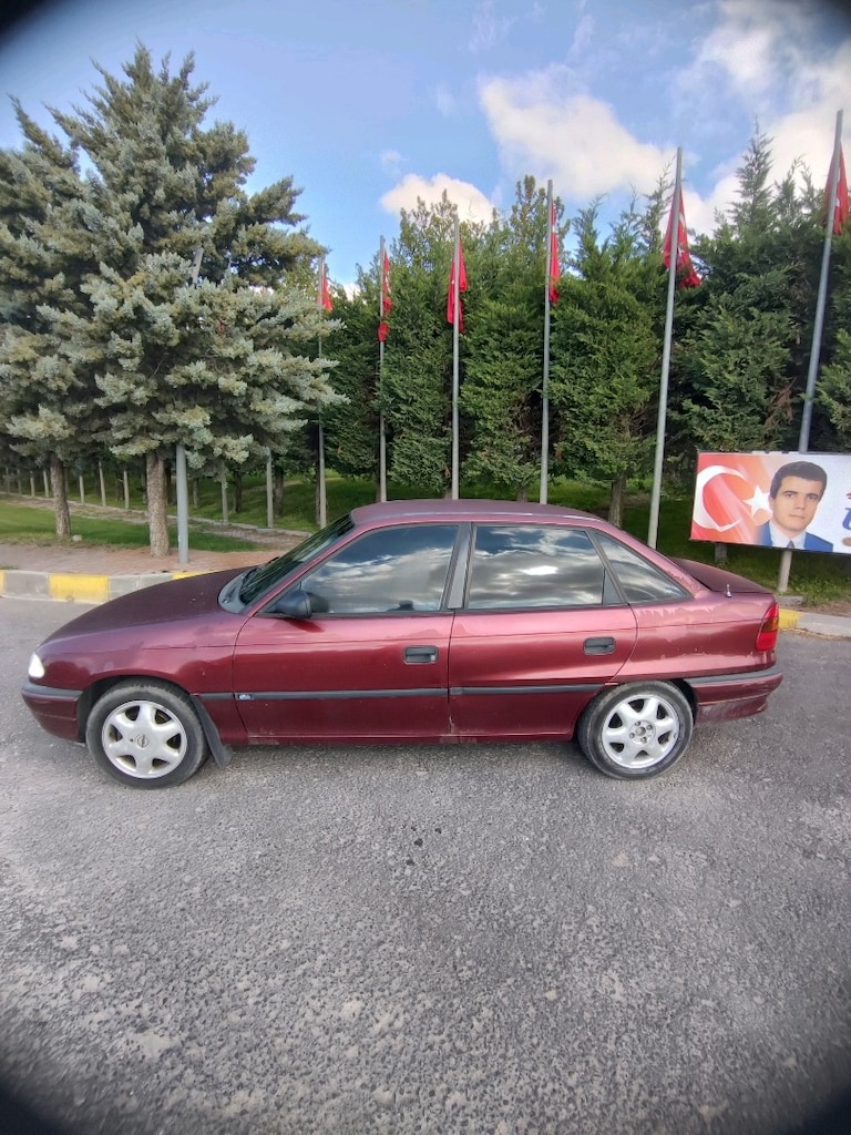 1997 Model Opel Astra 1.6 16V GLS Sedan Otomatik Vites Benzin+Lpg - 2
