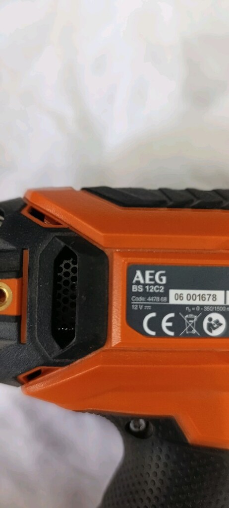 AEG sarzlı matkap - 4