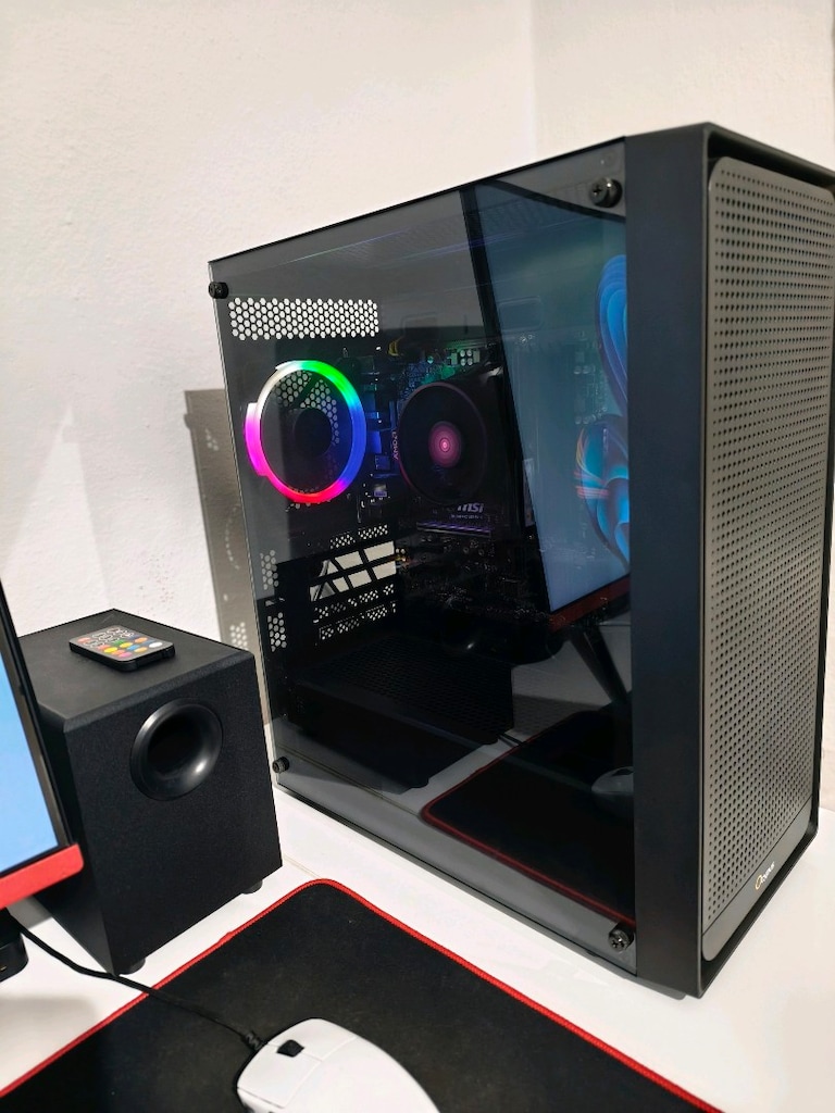 Oyuncu Bilgisayarı Kendinden Ekran Kartlı Amd Ryzen 5 2400 g İşlemcili - 14