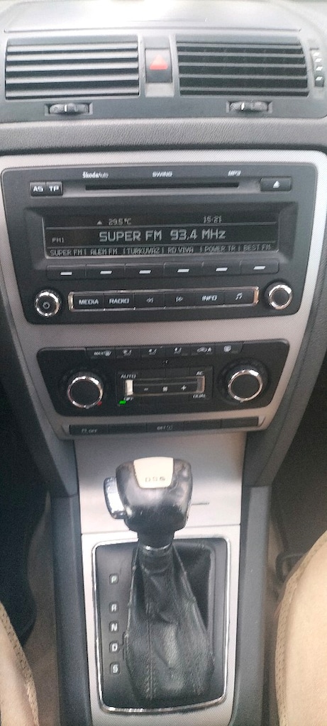 Hatasız Skoda Octavia 1.6 TDI Elegance DSG - 10