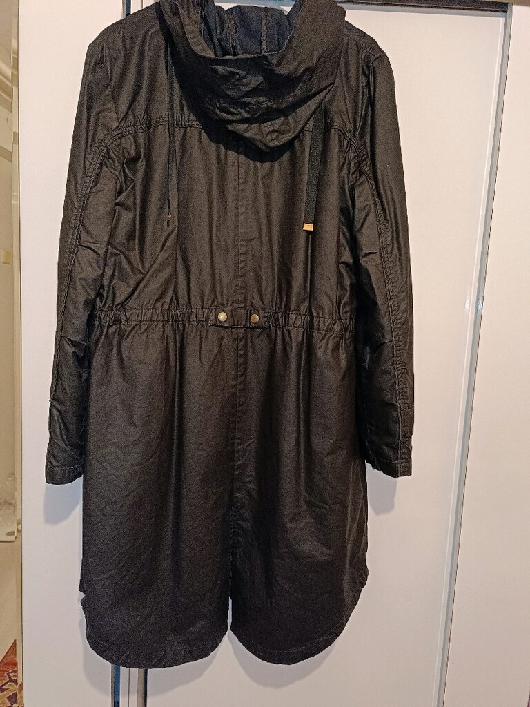 BERSHKA BALMUMU KUMAŞ UZUN PARKA YAĞMURLUK - 2