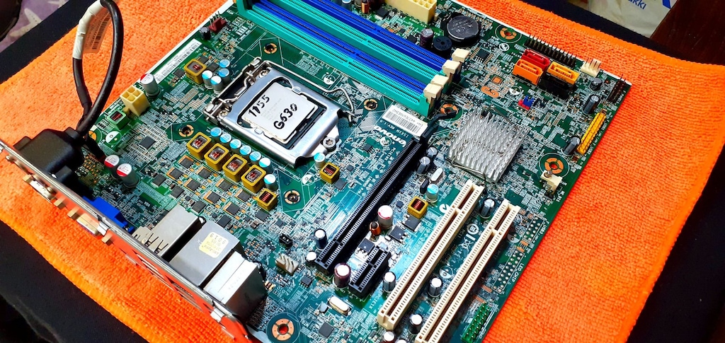 Lenovo ThinkCentre IS6XM M91p LGA 1155 Anakart - 9