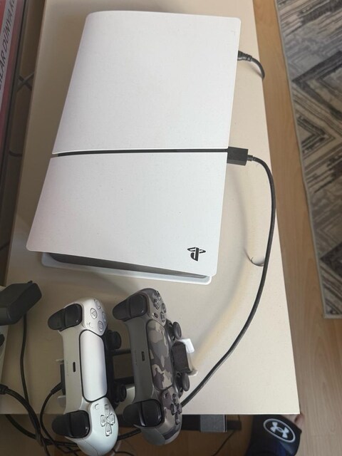 PS5 Slim