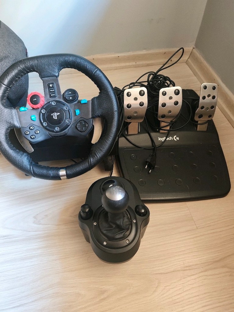 Logitech G29 Driving Force - 2