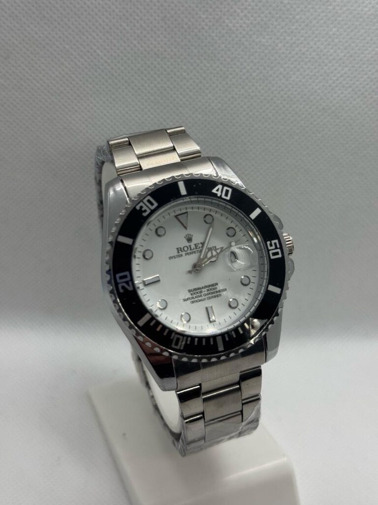 Rolex Beyaz Siyah 2026 - 2