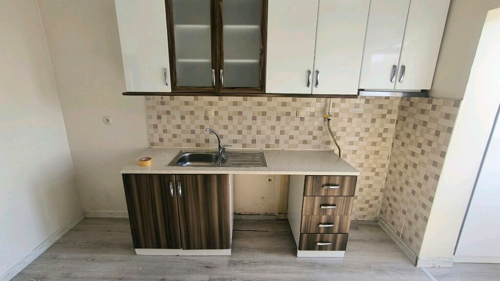 mutfak Dolabı. 2,80 cm - 3