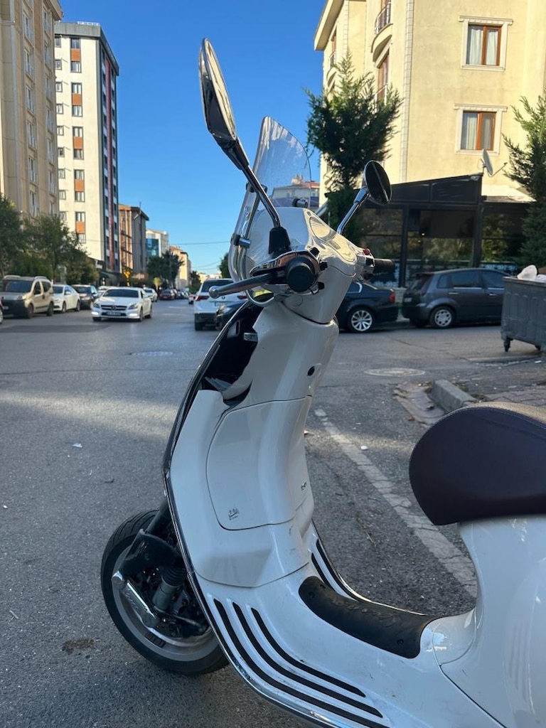 vespa primavera 150 - 5