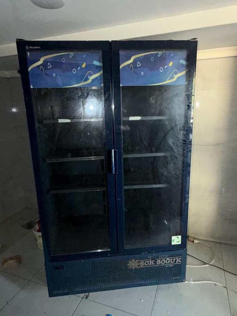 Meşrubat dolabı - 2