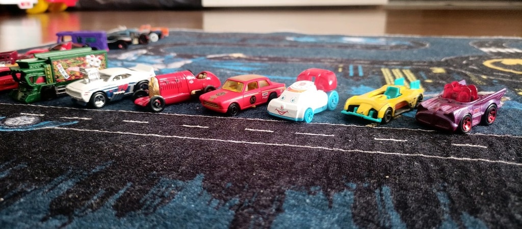 HOTWHEELS ARAÇLAR. - 4