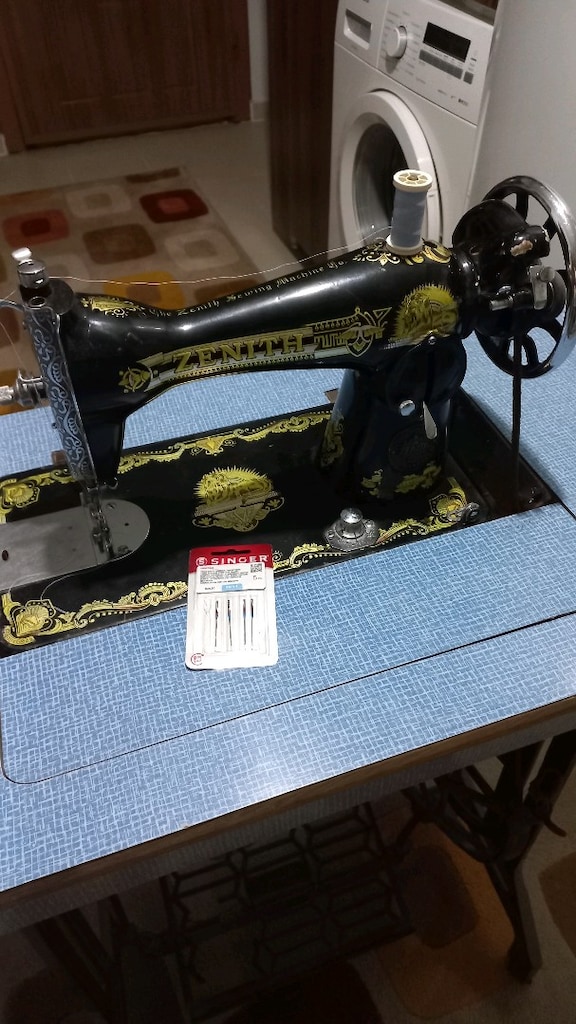Antika Dikiş Makinesi - 7