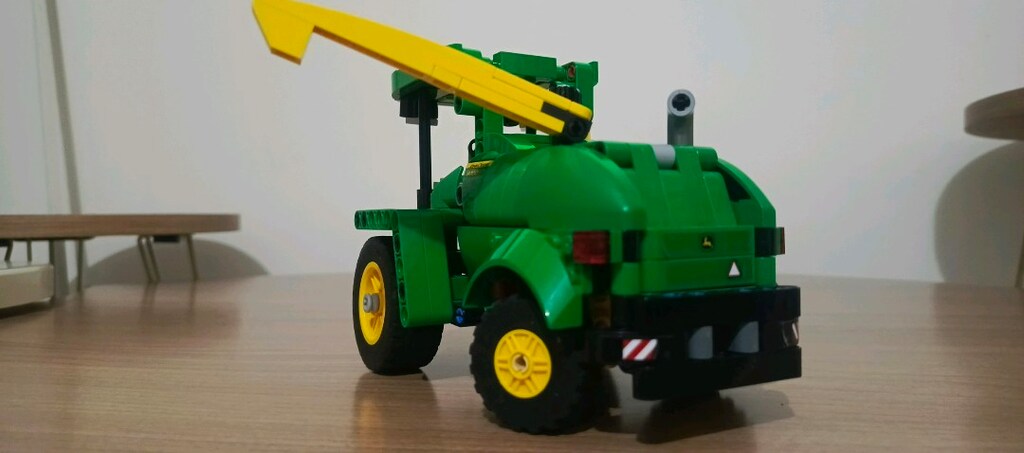 42168 lego technic john deere 9700 forage harvester 559 parça oyıncak - 7
