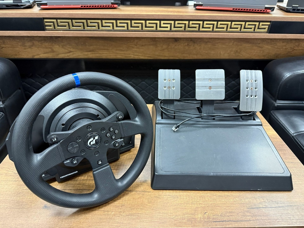 Thrustmaster T300RS GT Oyuncu Direksiyon Seti - 2