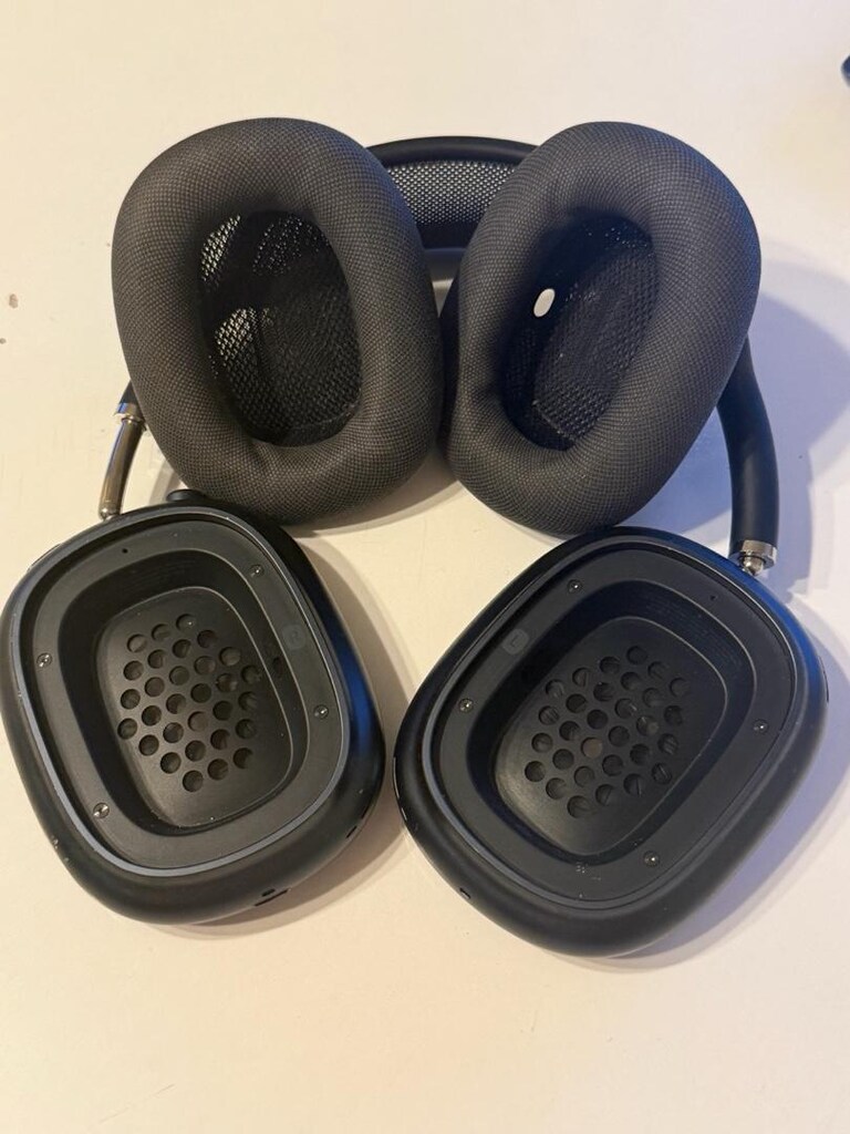 APPLE AİRPODS MAX - 4
