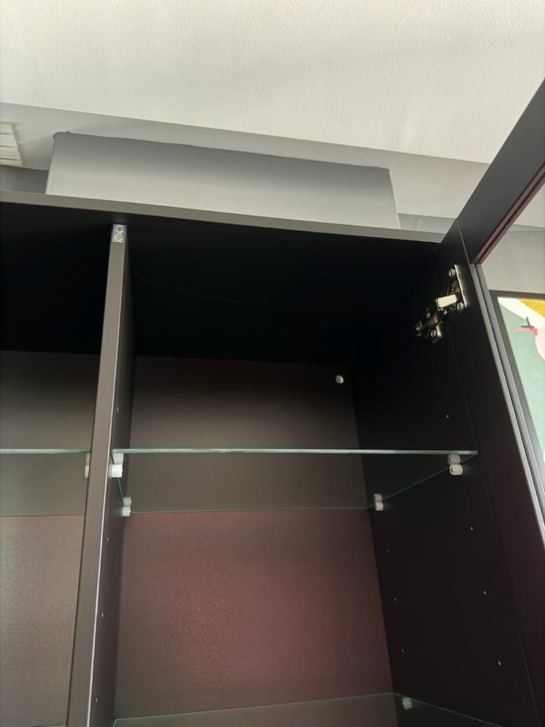 IKEA camlı dolap - 5