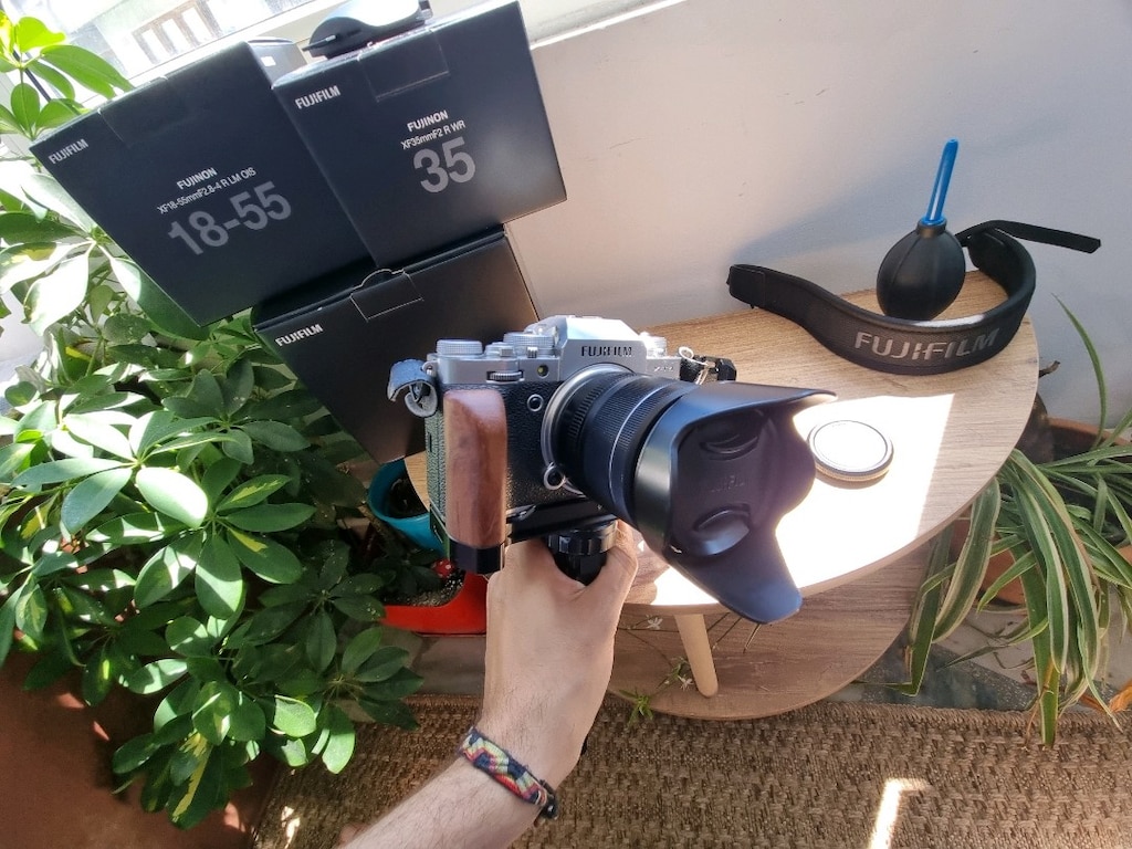 Fujifilm XT4 fotoğraf makinesi + 2 Orijinal Lens / Tam Set - 6