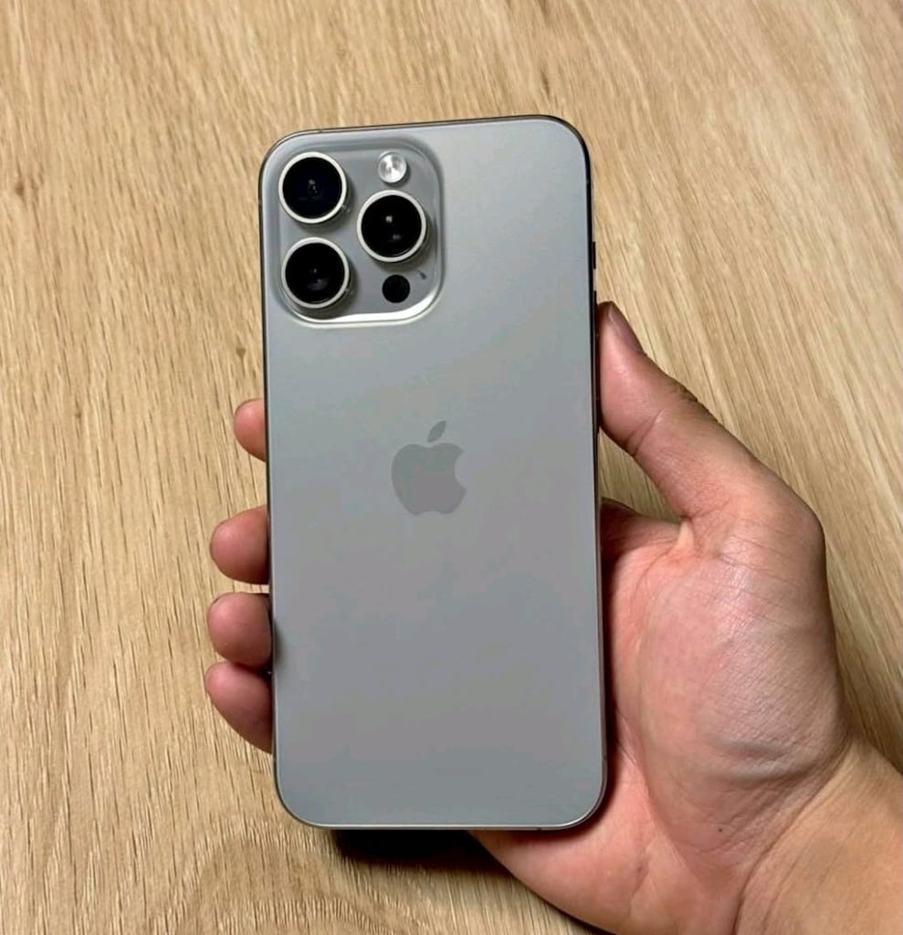 15 PROMAX 256 GB