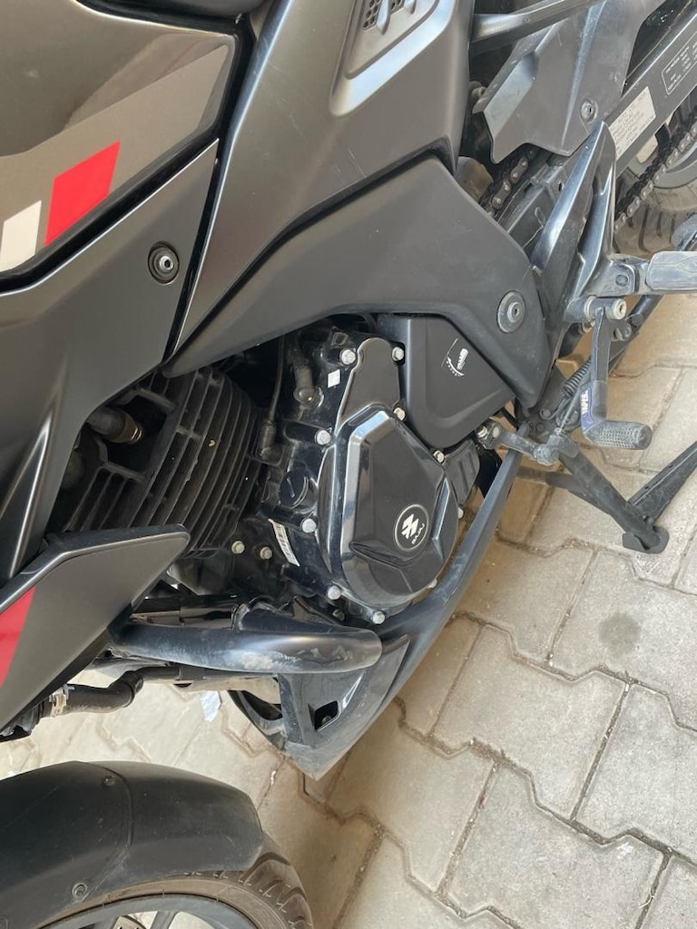 Bajaj Pulsar n250 2023 model - 7