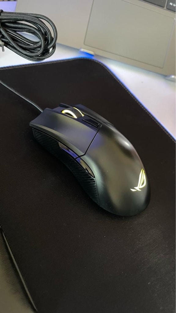 ASUS ROG Strix Scope Deluxe Red Switch Mekanik Klavye + ROG GLADIUS II
