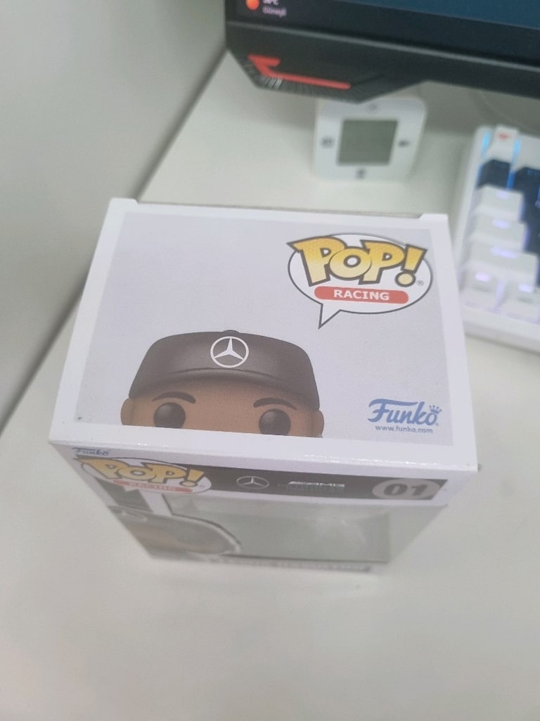 Lewis Hamilton funko pop - 2