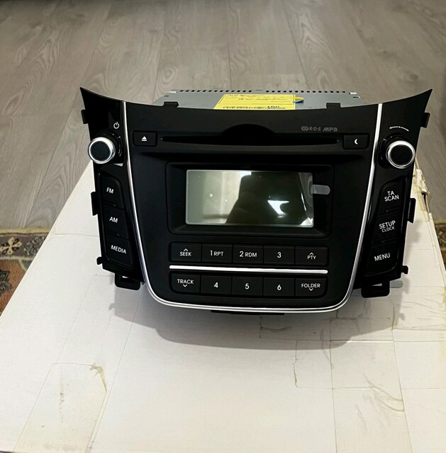 Hyundai i30 2014 Orijinal Teyp - Kutulu - Sıfır Ayarında