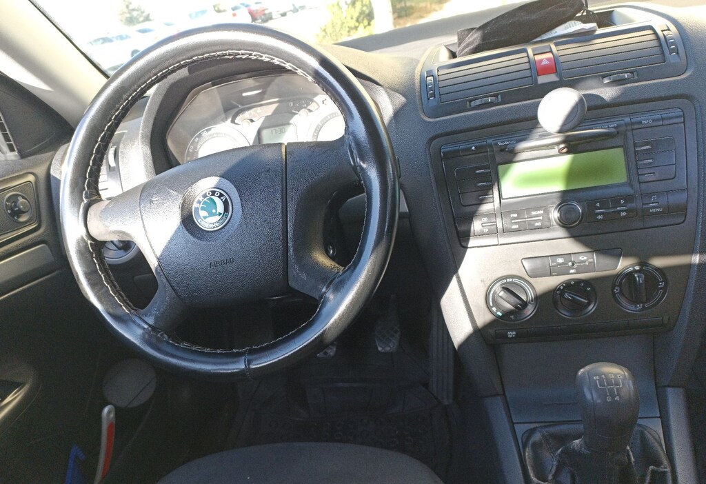 SKODA OCTAVİA 2009 - 10
