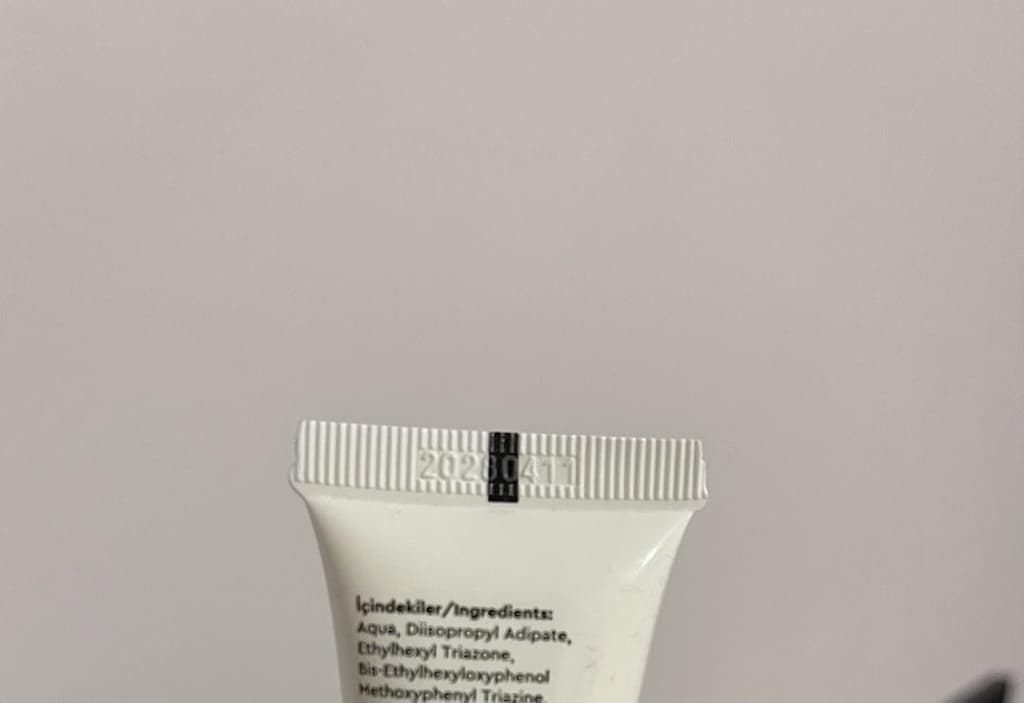 Soltis Anti-Dark Spot Sunscreen SPF 50+ - 3