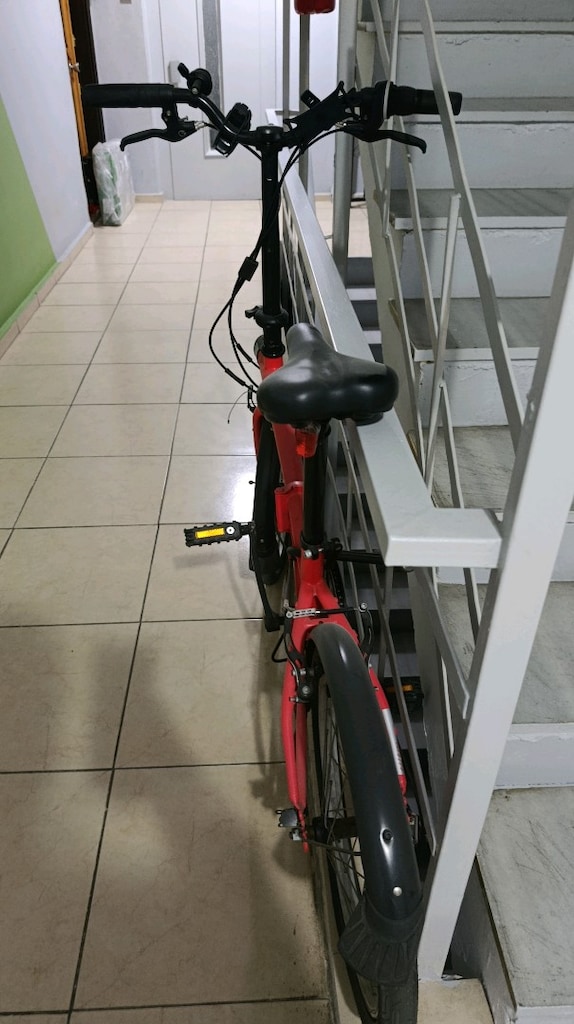 B'TWIN Tilt 120 20" Katlanır Bisiklet | Kask + Sepet + Pompa + Kilit - 3