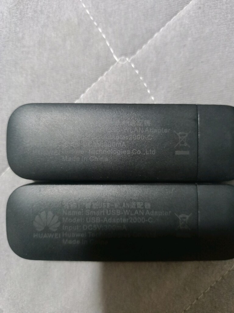 Huawei Smart USB-WLAN Adapter (Model: USB-Adapter2000-C) cihazıdır. - 2