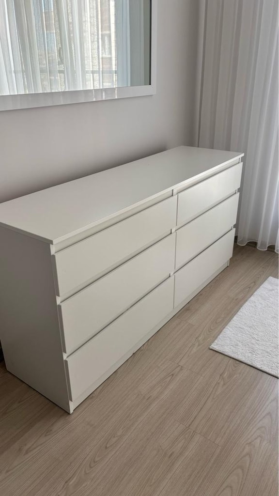 İkea şifonyer - 2