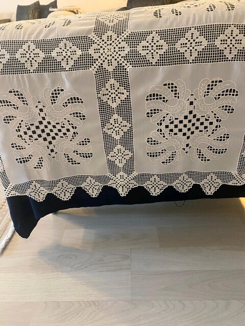FİSKOS MASA ÖRTÜSÜ