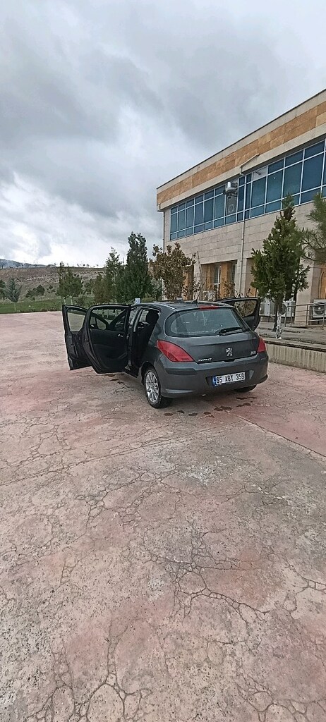 Peugeot 308 - 5