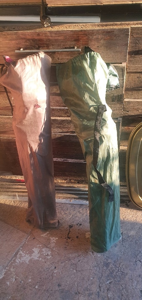 2 adet sandalye, 1 adet tavla 500 tl - 2