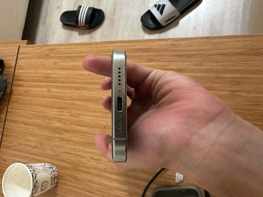 iPhone 15 Pro YD - 5