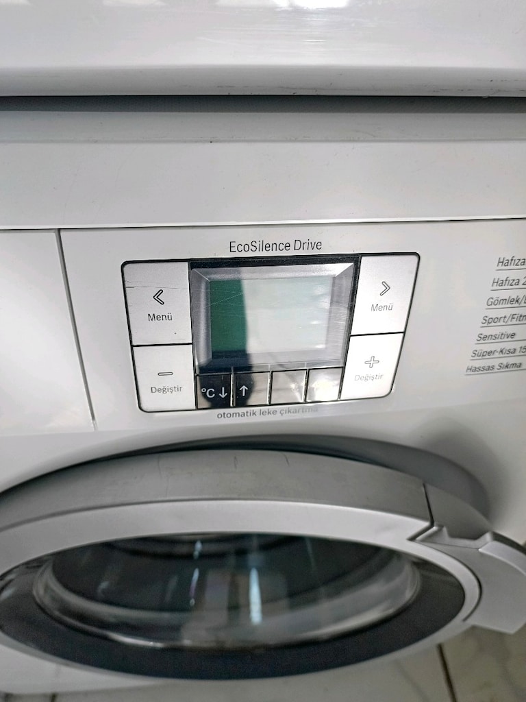 Bosch Temiz Bakımlı Çamaşır Makinesi Nakliye Kurulum Garanti Ücretsiz - 3