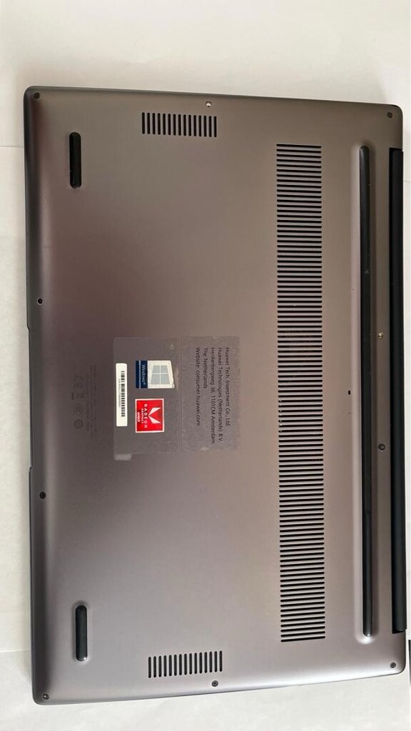 HUAWEİ MATEBOOK D15 AMD RYZEN 5 8GB RAM - 4