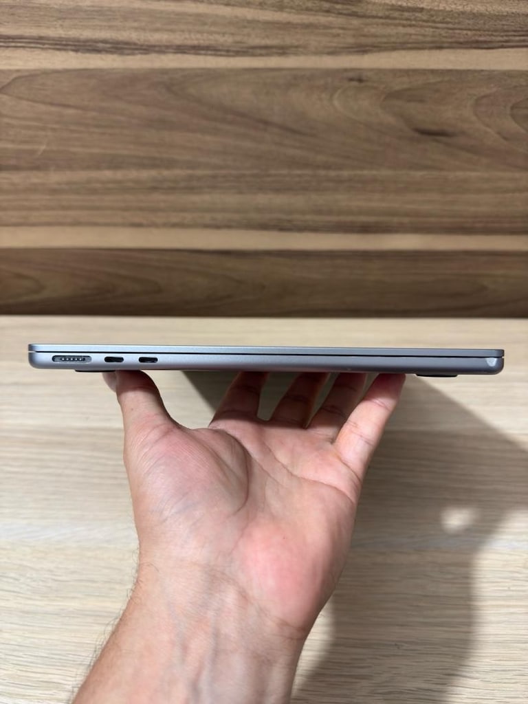 MacBook Air / M2 / 13 inç / 16 GB Ram / 256 GB Ssd - 7