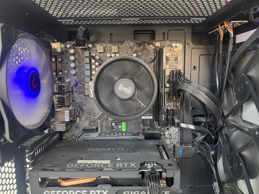 RYZEN 5 8400F İŞLEMCİ | RTX4060 8GB E.KART | 16GB RAM | 500GB SSD - 4