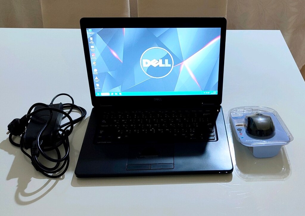 Dell Latitude E5550 laptop - 4