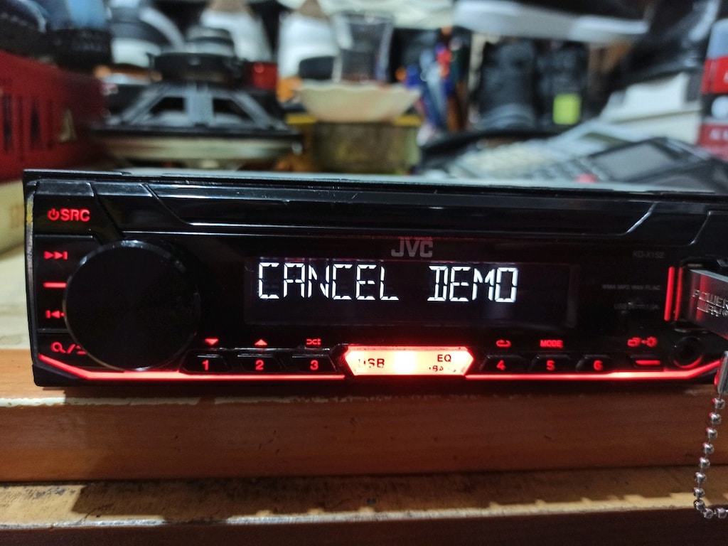 JVC KD-X152 Oto Teybi USB AUX RADYO tek anfi çıkışli oto teyp sorunsuz - 12