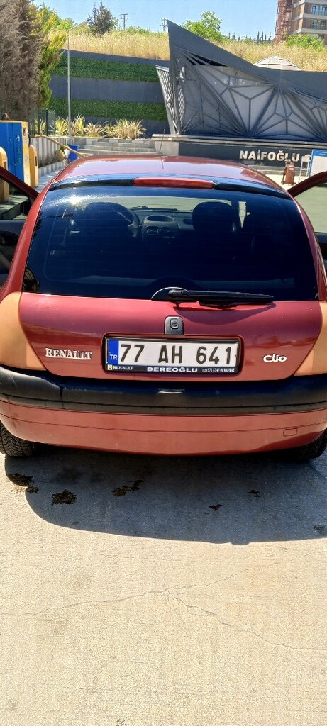 1999 model hb 1.4 clio lpgli - 2