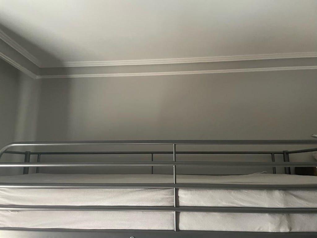 IKEA SVÄRTA Yüksek Ranza + Orijinal Çalışma Masası + Yatak | Çok Temiz - 2