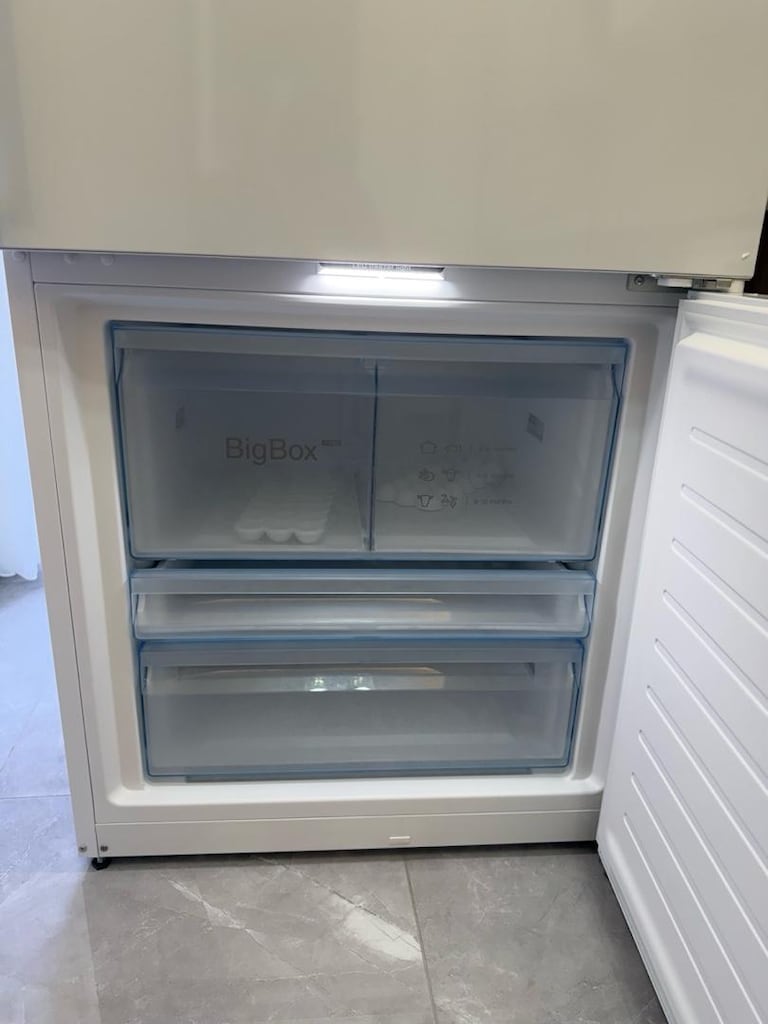 Bosch Alttan Donduruculu Buzdolabı 186 x 75 cm, Total No Frost - 5
