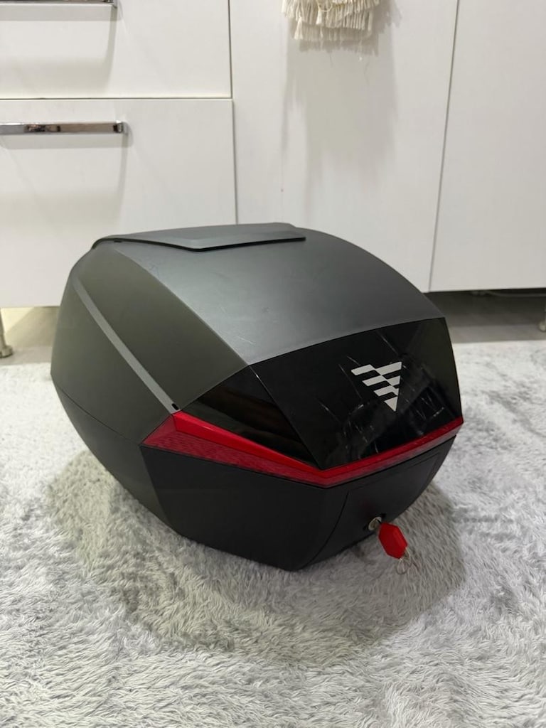 VOGE Orijinal 37 LT Topcase – Kilitli & Anahtarlı – Çok Temiz - 2