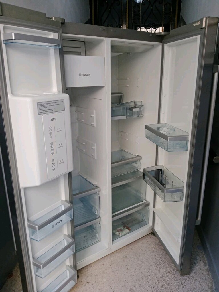 Enerji sınıfı: A+ Model: Bosch KAD62A71NE/01 Net hacim: 534 litre - 6